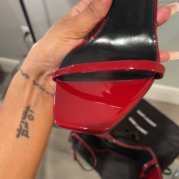 YSL OPYUM SANDALS WITH BLACK HEEL - Picture 9 of 9